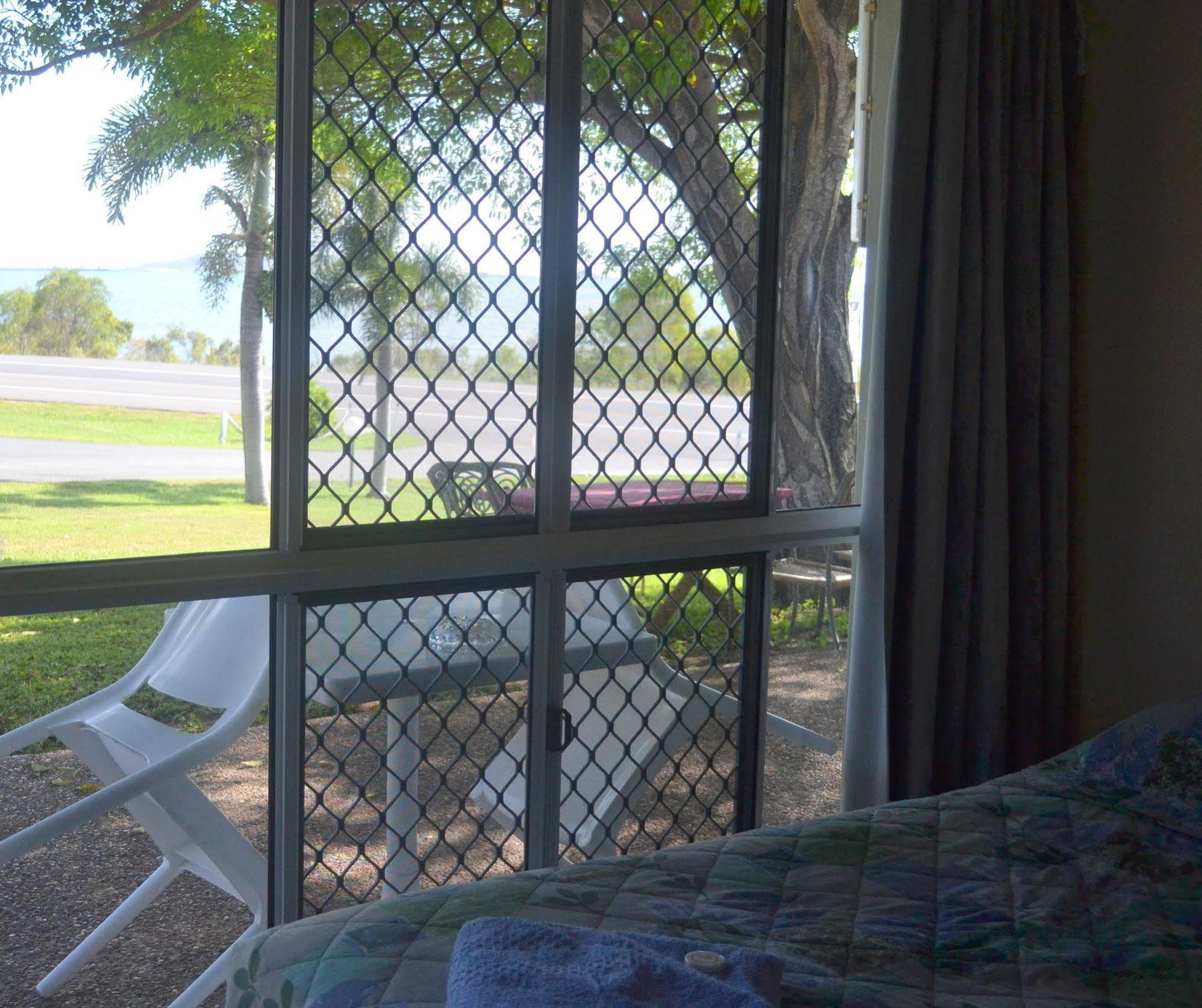 Ocean View Motel Bowen Dış mekan fotoğraf