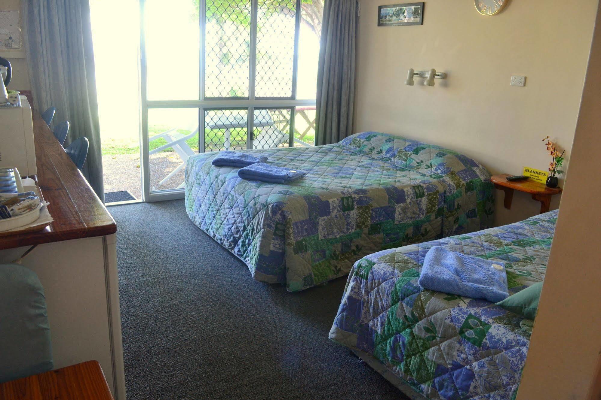 Ocean View Motel Bowen Dış mekan fotoğraf